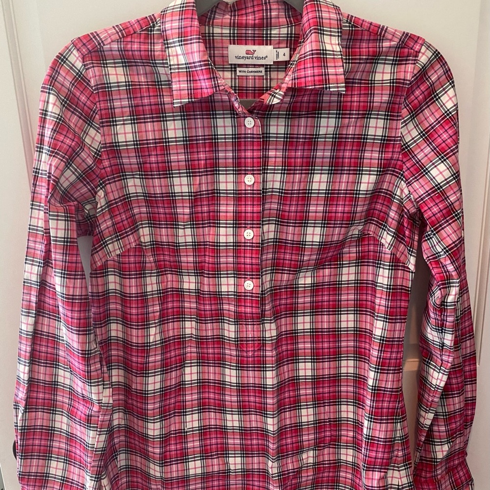 Vineyard Vines Button Down - image 1